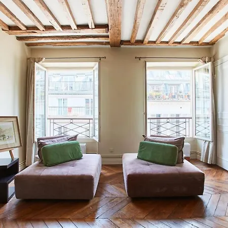 Bnbnook - Chic 2br - Champs-elysees & Lafayette Daire